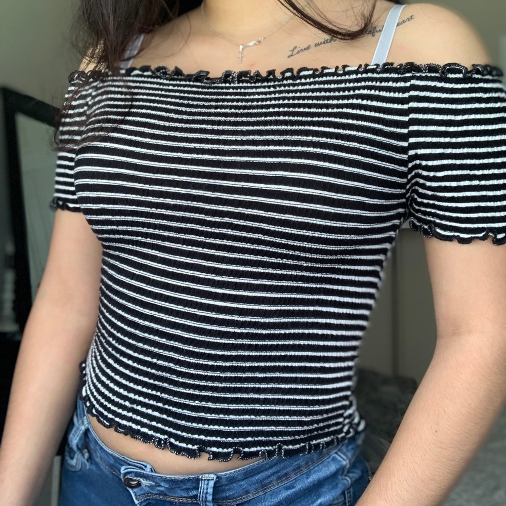 Crop top